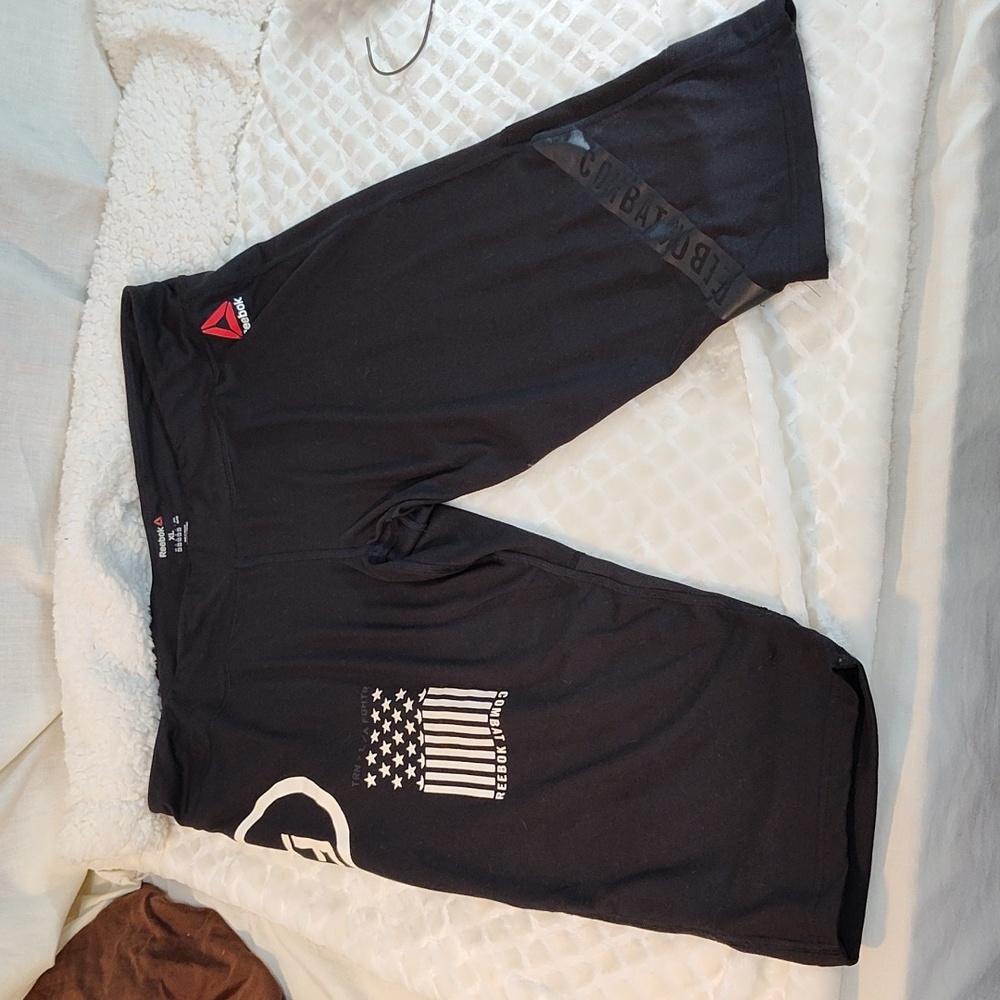 Reebok Special Edition: Combat Capris